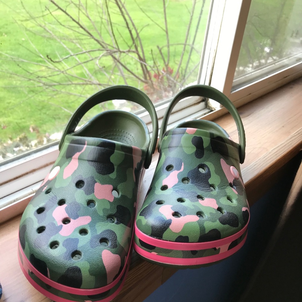 Crocband Camo Clog